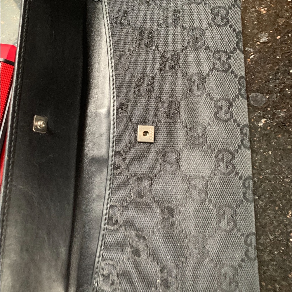 Gucci Wallet - Picture 3 of 3